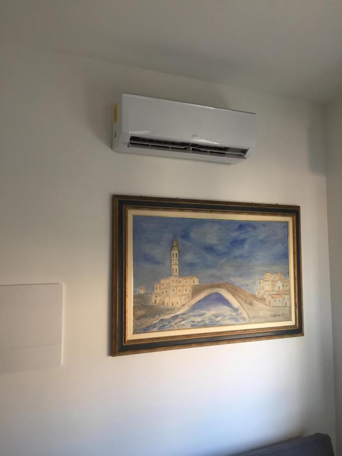 Apartament Attico Tacito Ventimiglia Zewnętrze zdjęcie