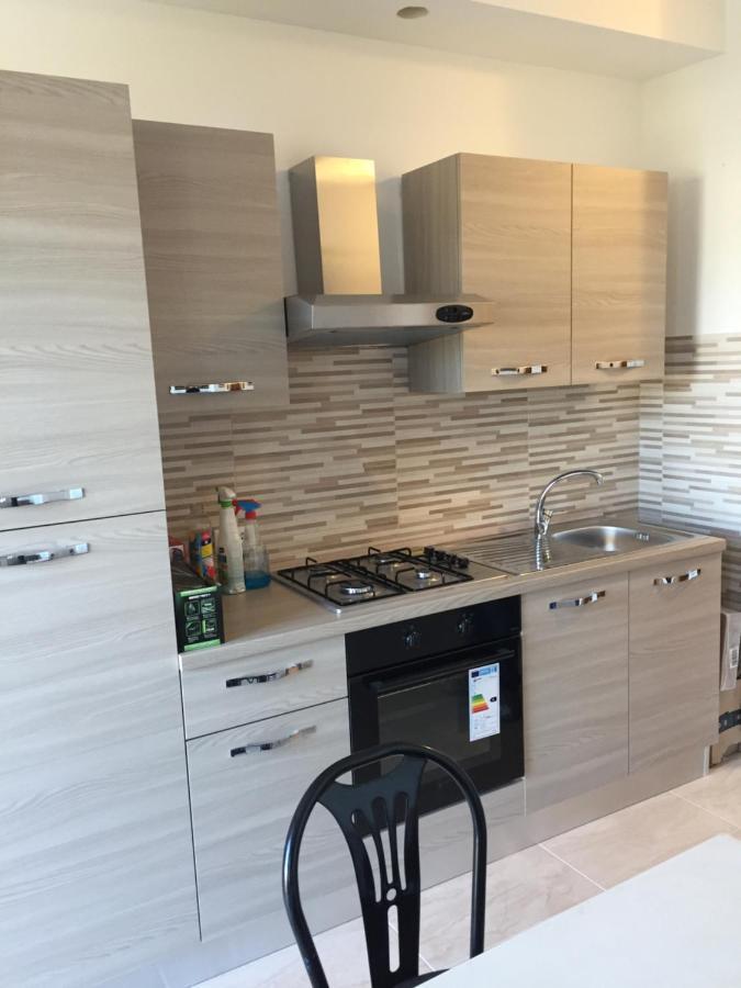Apartament Attico Tacito Ventimiglia Zewnętrze zdjęcie