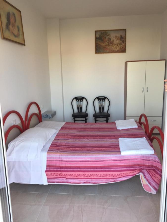Apartament Attico Tacito Ventimiglia Zewnętrze zdjęcie