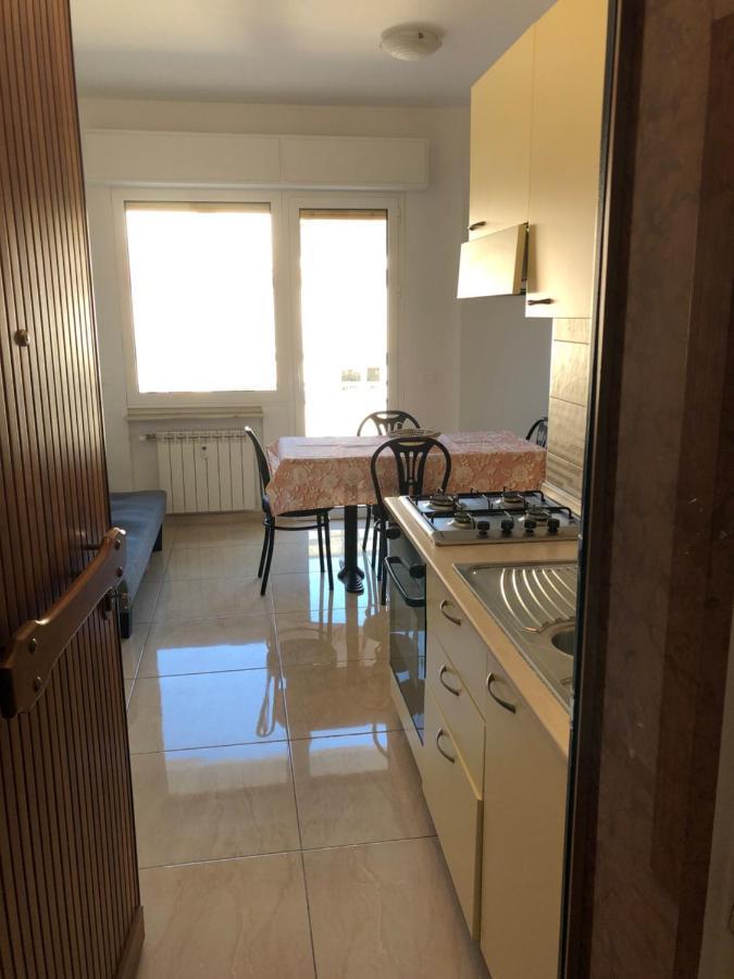 Apartament Attico Tacito Ventimiglia Zewnętrze zdjęcie