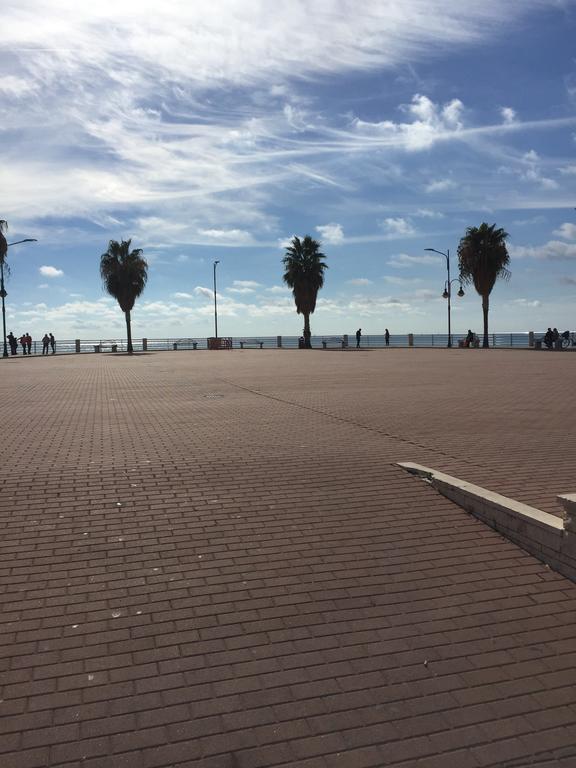 Apartament Attico Tacito Ventimiglia Zewnętrze zdjęcie